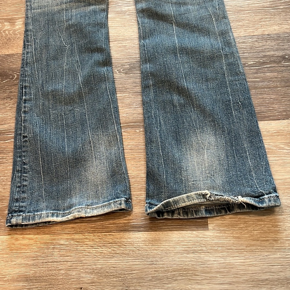 Miss Me Jeans - Picture 12 of 13